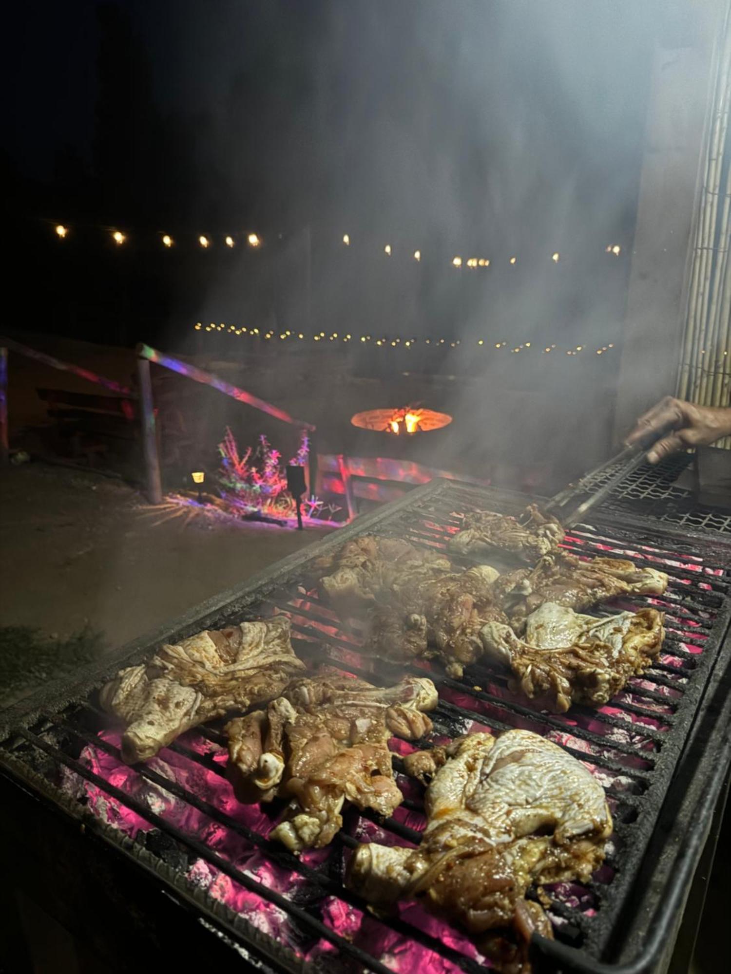 Отель Ghar El Melh Outdoors Ra's al Jabal Экстерьер фото